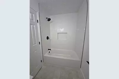 815 Merribrook Lane, Friendswood, TX 77546 - Photo 20