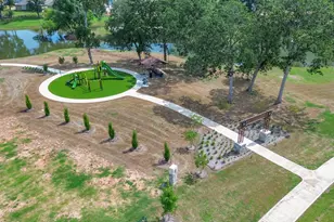 8438 Calico Pennant Wy, Fulshear, TX 77441 - Photo 42