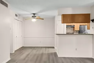 2120 El Paseo St, Houston, TX 77054 - Photo 10