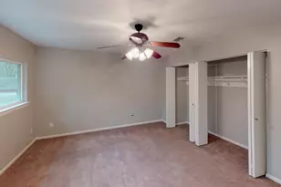 13 Hickorybark Dr, The Woodlands, TX 77381 - Photo 10
