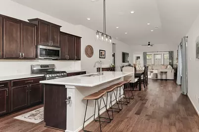 249 Trapper Creek Drive, Conroe, TX 77304 - Photo 6