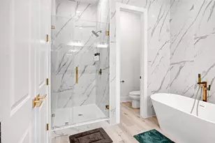 5908 St Augustine St, Houston, TX 77021 - Photo 22