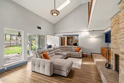 16203 Longvale Drive, Houston, TX 77059 - Photo 20