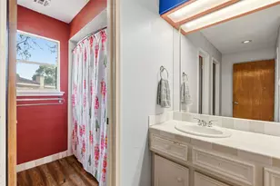 16203 Longvale Dr, Houston, TX 77059 - Photo 44