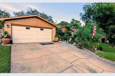 7307 La Granada Drive, Houston, TX 77083 - Photo 2