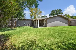 5507 Ariel St, Houston, TX 77096 - Photo 16