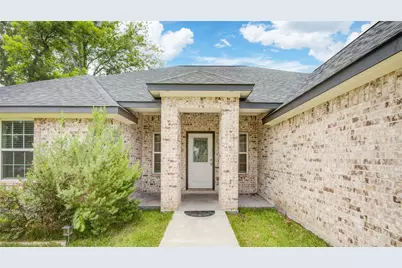 46 Nelson Court, Jones Creek, TX 77541 - Photo 2