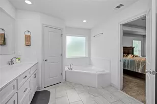 46 Nelson Ct, Jones Creek, TX 77541 - Photo 20