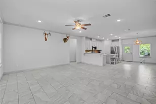 46 Nelson Ct, Jones Creek, TX 77541 - Photo 6