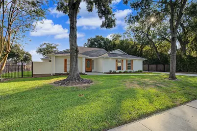 18307 Kings Row, Webster, TX 77058 - Photo 4