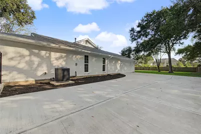 18307 Kings Row, Webster, TX 77058 - Photo 50