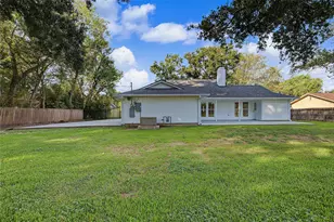 18307 Kings Row, Webster, TX 77058 - Photo 34
