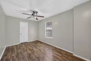 13610 Repa Ln, Houston, TX 77014 - Photo 12