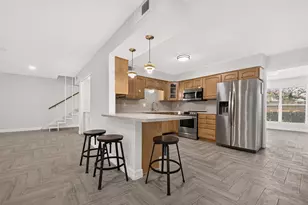 10383 Briar Forest Dr, Houston, TX 77042 - Photo 22