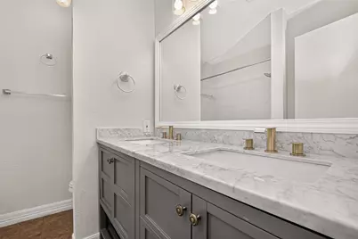 10383 Briar Forest Drive, Houston, TX 77042 - Photo 32