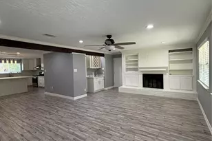 16215 Parksley Dr, Houston, TX 77059 - Photo 10
