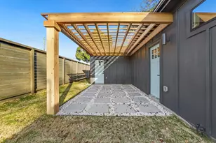 5619 Chapman St, Houston, TX 77009 - Photo 34