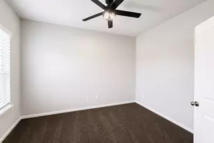 2805 Coral Dr, Texas City, TX 77591 - Photo 4