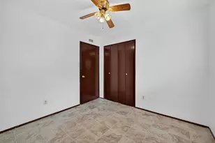 14315 Lourdes Dr, Houston, TX 77049 - Photo 8