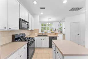 31 W Greenhill Terrace Pl, The Woodlands, TX 77382 - Photo 14