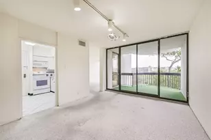 5001 Woodway Dr, Houston, TX 77056 - Photo 10