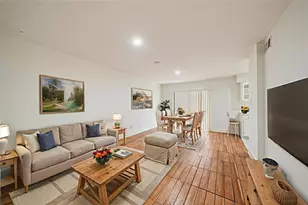8245 Kingsbrook Rd, Houston, TX 77024 - Photo 4
