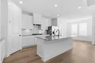 3719 High Plns Dr, League City, TX 77573 - Photo 4