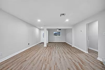 9715 Seeker Street, Houston, TX 77078 - Photo 4