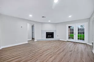 9715 Seeker St, Houston, TX 77078 - Photo 2