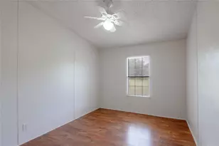 37 Riverside Ln, Huntsville, TX 77320 - Photo 20