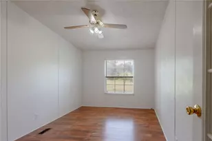 37 Riverside Ln, Huntsville, TX 77320 - Photo 18