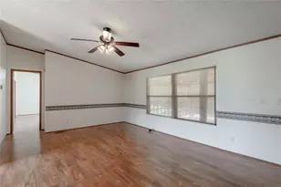 37 Riverside Ln, Huntsville, TX 77320 - Photo 6