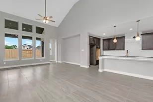 4403 Ruby Garden Dr, Fulshear, TX 77441 - Photo 4