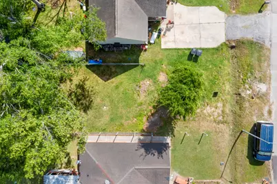 7609 Red Robin Lane, Houston, TX 77075 - Photo 1