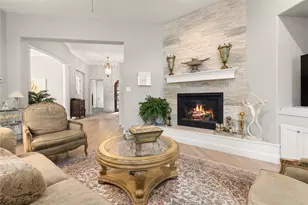 11 Greens Edge Dr, Houston, TX 77339 - Photo 8