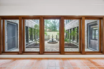 5040 Fieldwood Drive, Houston, TX 77056 - Photo 8