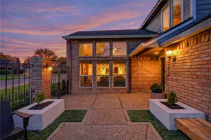 2282 Woodland Springs St, Houston, TX 77077 - Photo 32