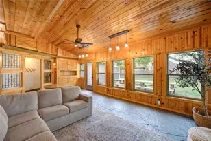 2282 Woodland Springs St, Houston, TX 77077 - Photo 14