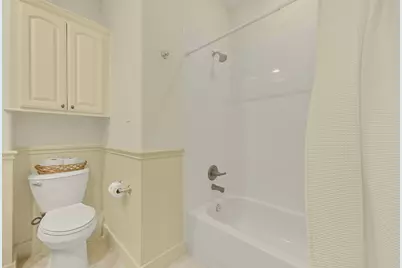 13610 Windlass Circle, Galveston, TX 77554 - Photo 32
