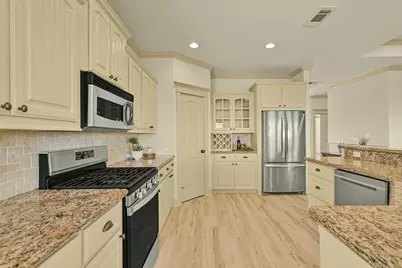 13610 Windlass Circle, Galveston, TX 77554 - Photo 16