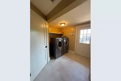 643 E 10th 1/2 Street, Houston, TX 77008 - Photo 10