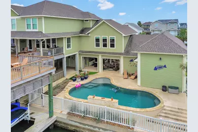 1522 Windsong Way, Tiki Island, TX 77554 - Photo 2