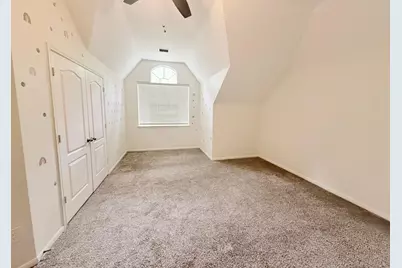 19 Heather Wisp Place, The Woodlands, TX 77381 - Photo 12