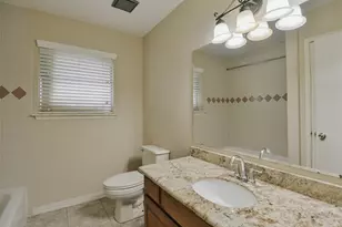 2915 Valley Rose Dr, Kingwood, TX 77339 - Photo 16