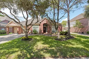 2913 Autumn Creek Dr, Friendswood, TX 77546 - Photo 1