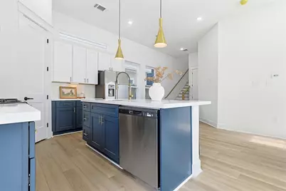 8919 Sunshine Laverne Lane, Houston, TX 77080 - Photo 8