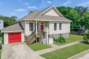1510 36th St, Galveston, TX 77550 - Photo 2