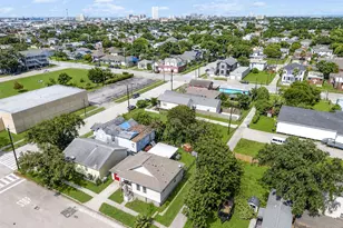 1510 36th St, Galveston, TX 77550 - Photo 22