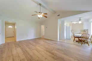 4119 Lou Anne Ln, Houston, TX 77092 - Photo 2
