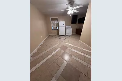 5530 Gatewood Unit A Street, Houston, TX 77053 - Photo 2